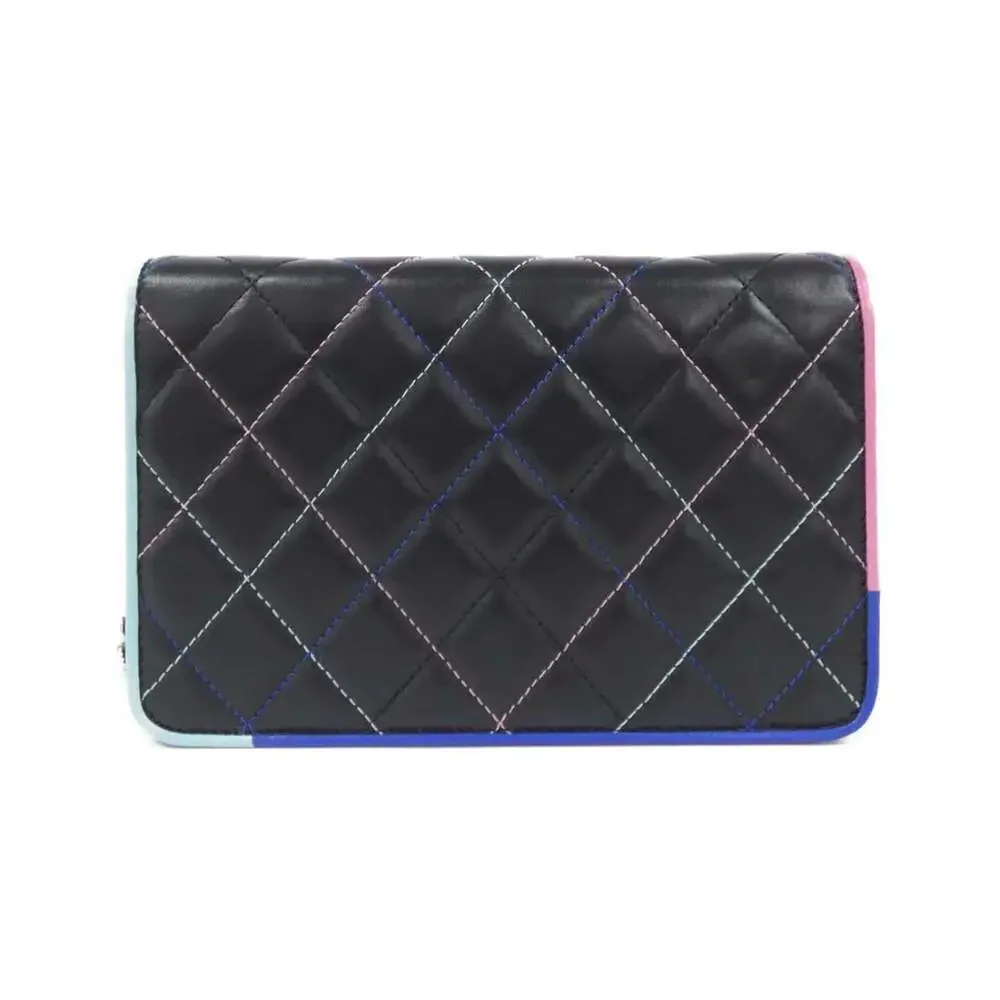CHANEL Authentic Black Wallet